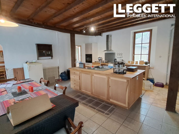 Image No.9-4 Bed House for sale