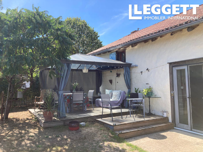 Image No.9-7 Bed House for sale