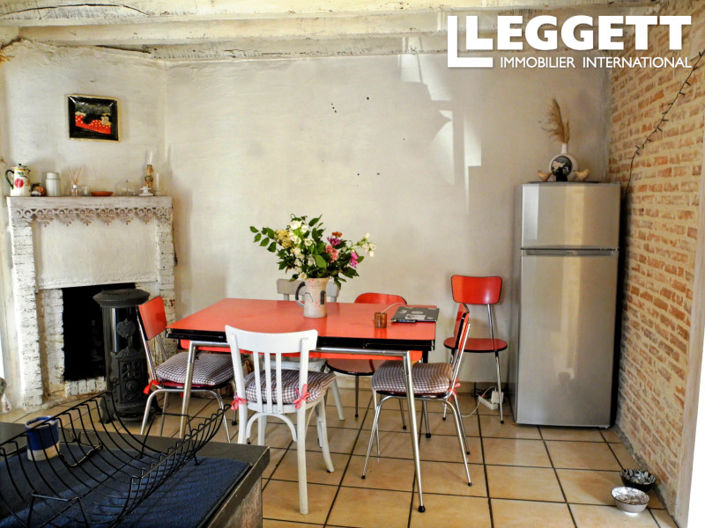 Image No.5-2 Bed House for sale