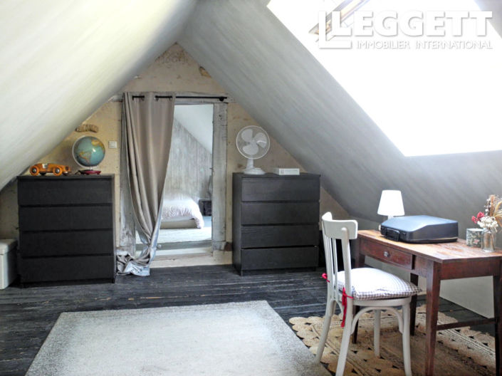 Image No.7-2 Bed House for sale