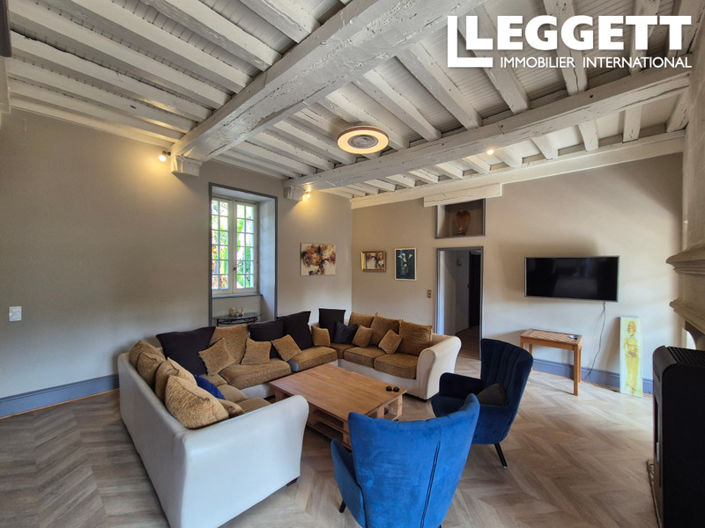 Image No.4-8 Bed House for sale