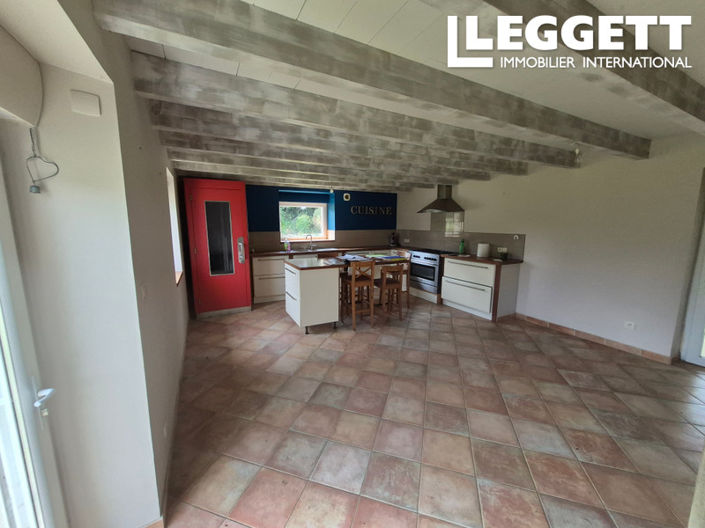 Image No.5-4 Bed House for sale