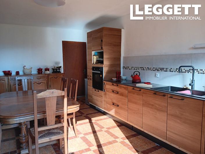 Image No.2-Maison de 4 chambres à vendre à Château-Garnier