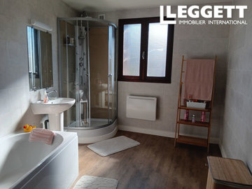 ahr0chm6ly9jzg4uagvzdglhlmltbw8vaw1hz2uvvevom