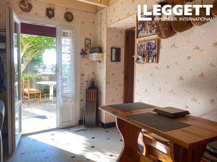 Image No.9-2 Bed House for sale