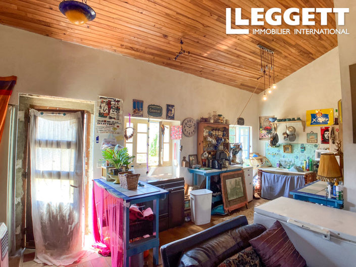 Image No.3-1 Bed House for sale