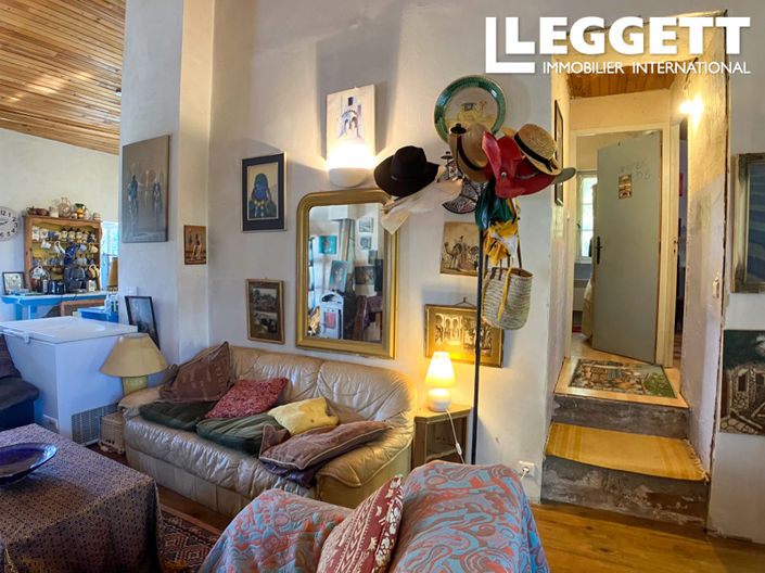 Image No.9-1 Bed House for sale