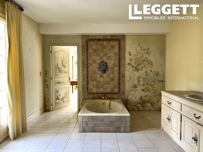 Image No.9-3 Bed House for sale