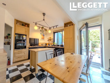 ahr0chm6ly9jzg4uagvzdglhlmltbw8vaw1hz2uvvevom