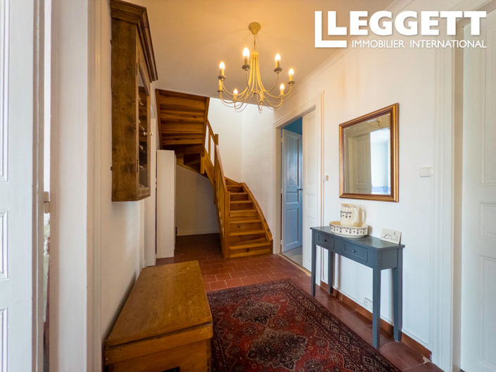 Image No.9-3 Bed House for sale