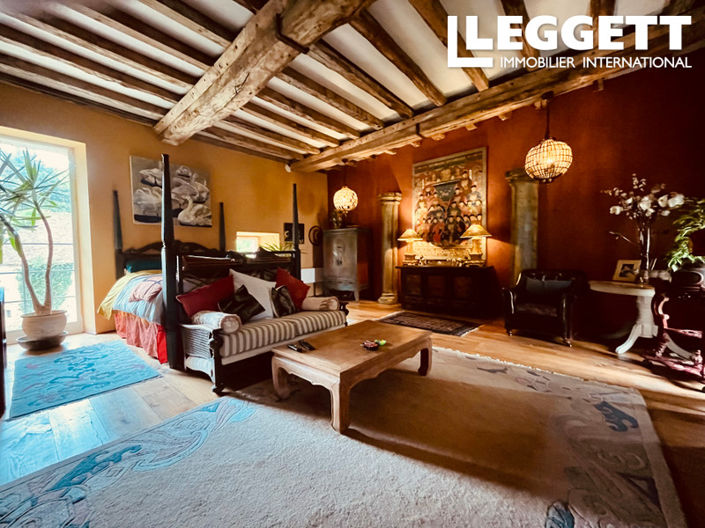 Image No.4-5 Bed House for sale