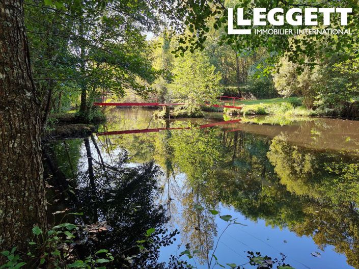 Image No.2-10 Bed House for sale