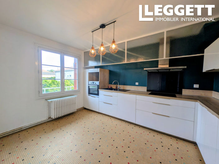 Image No.3-4 Bed House for sale