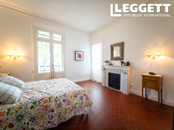 Image No.10-5 Bed House for sale