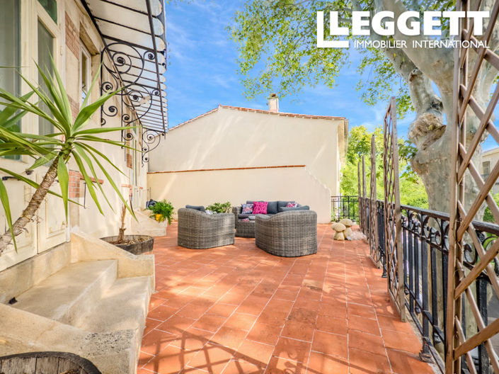 Image No.2-5 Bed House for sale