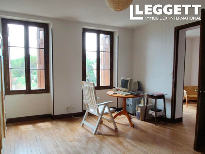 Image No.8-4 Bed House for sale