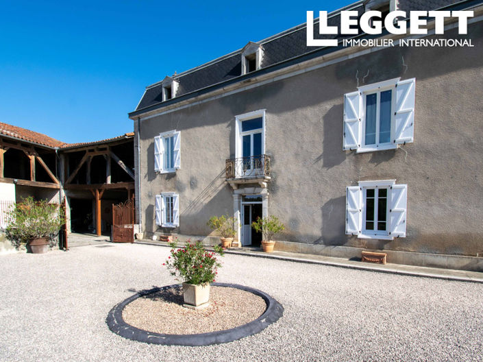 Image No.2-Maison de 10 chambres à vendre à Pointis-Inard