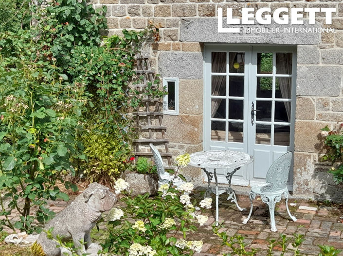 Image No.10-5 Bed House for sale