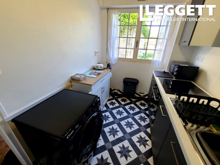 Image No.4-2 Bed House for sale