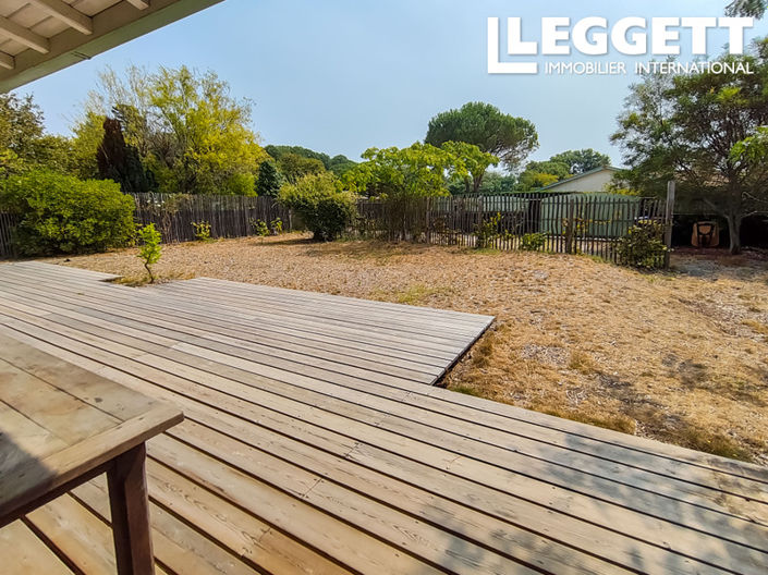 Image No.8-4 Bed House for sale