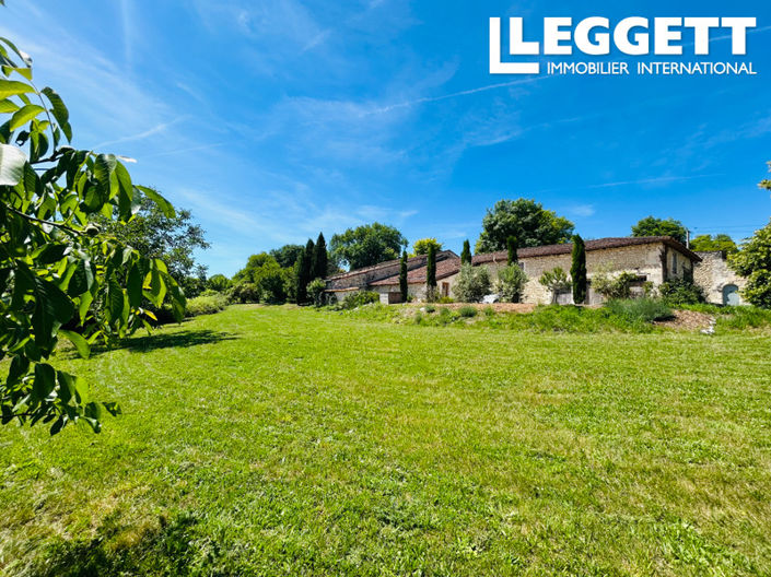 Image No.2-3 Bed House for sale