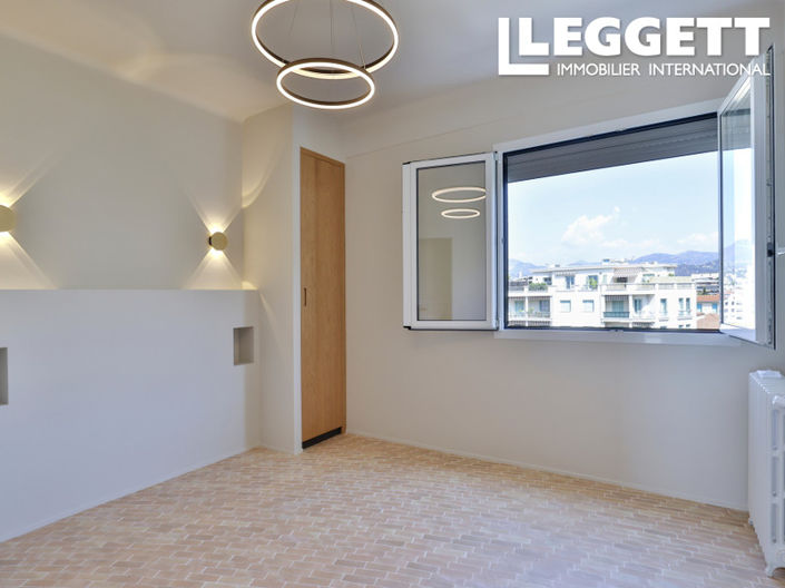 Image No.8-Appartement de 2 chambres à vendre à Nice
