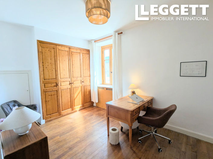 Image No.5-Maison de 5 chambres à vendre à Saint-Yrieix-la-Perche