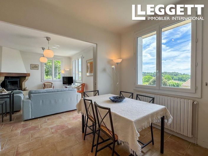 Image No.3-3 Bed House for sale