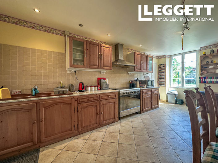 Image No.7-3 Bed House for sale