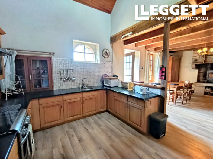 Image No.3-4 Bed House for sale