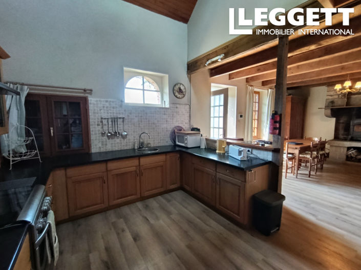 Image No.4-4 Bed House for sale