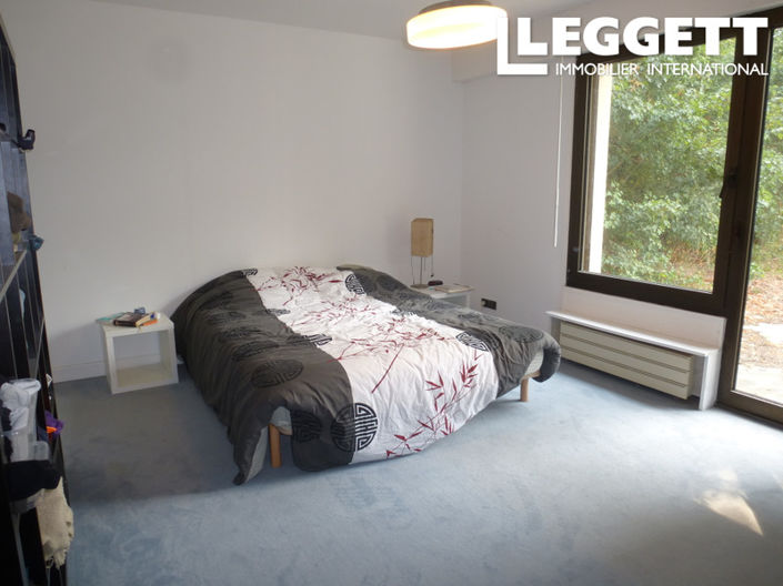 Image No.9-4 Bed House for sale