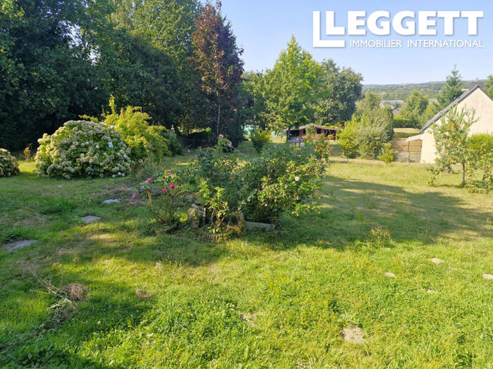 Image No.10-6 Bed House for sale