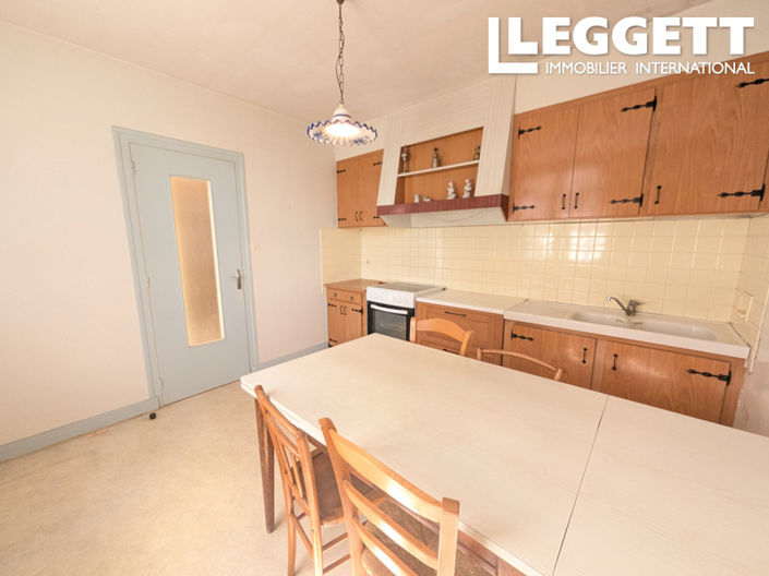 Image No.9-3 Bed House for sale