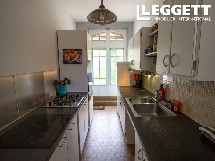 Image No.4-4 Bed House for sale