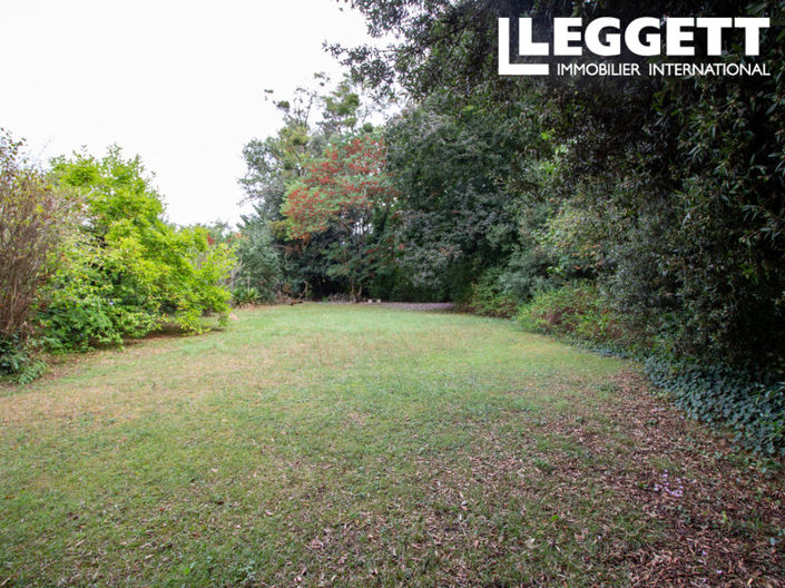 Image No.8-4 Bed House for sale