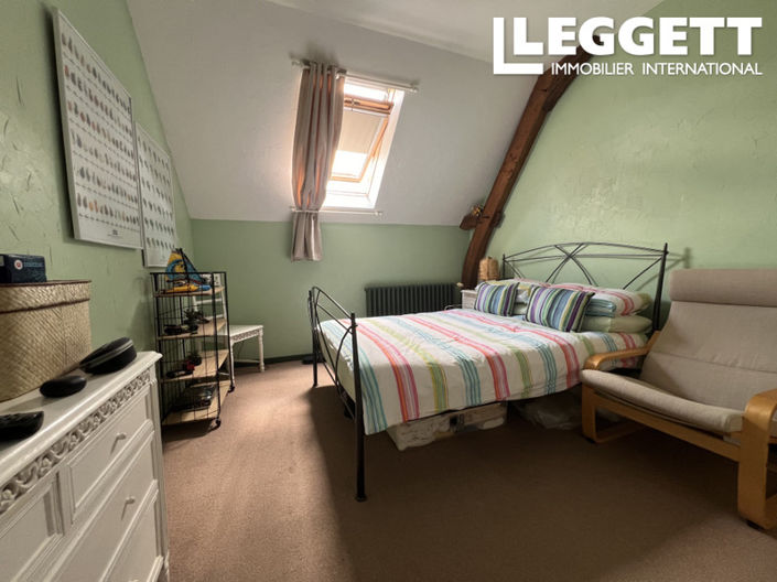 Image No.10-2 Bed House for sale