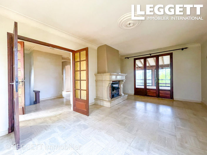 Image No.2-3 Bed House for sale