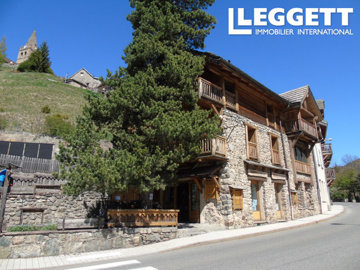 ahr0chm6ly9jzg4uagvzdglhlmltbw8vaw1hz2uvvevom