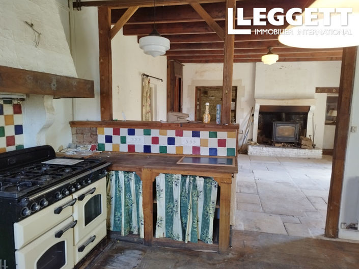 Image No.6-4 Bed House for sale