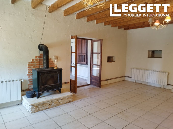 Image No.9-Maison de 4 chambres à vendre à Champagné-le-Sec