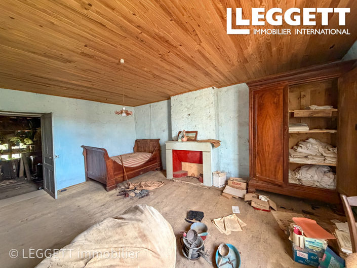 Image No.8-3 Bed House for sale