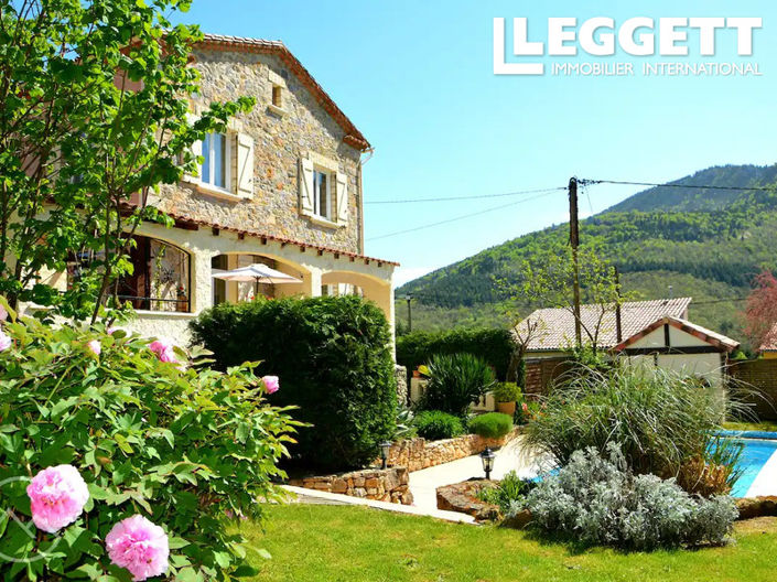 Image No.1-4 Bed House for sale