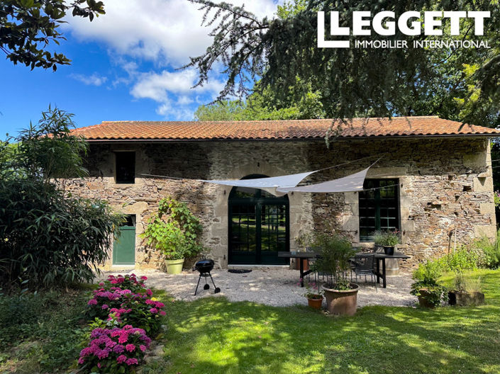 Image No.10-12 Bed Chateaux for sale