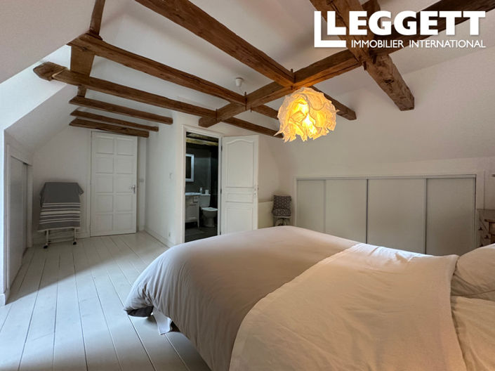 Image No.10-3 Bed House for sale