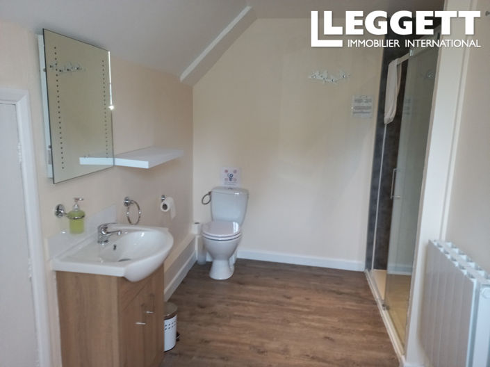 Image No.8-Maison de 5 chambres à vendre à Ségur-le-Château