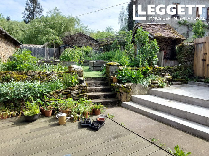 Image No.9-5 Bed House for sale