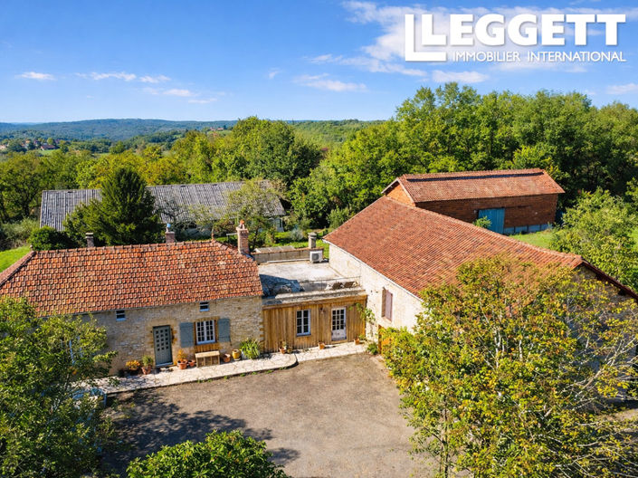 Image No.2-4 Bed House for sale