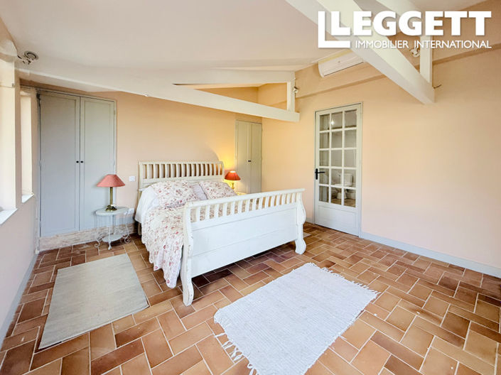 Image No.6-Maison de 4 chambres à vendre à Bouzic