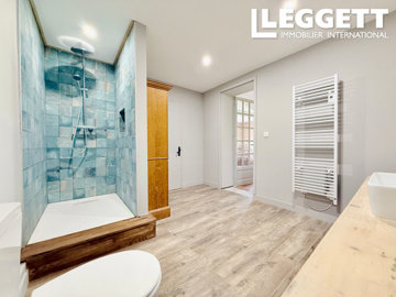 ahr0chm6ly9jzg4uagvzdglhlmltbw8vaw1hz2uvvevom